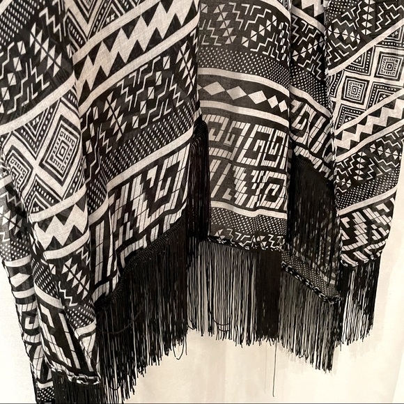 made for eachother - swim shawl / fancy shawl - Picture 5 of 5